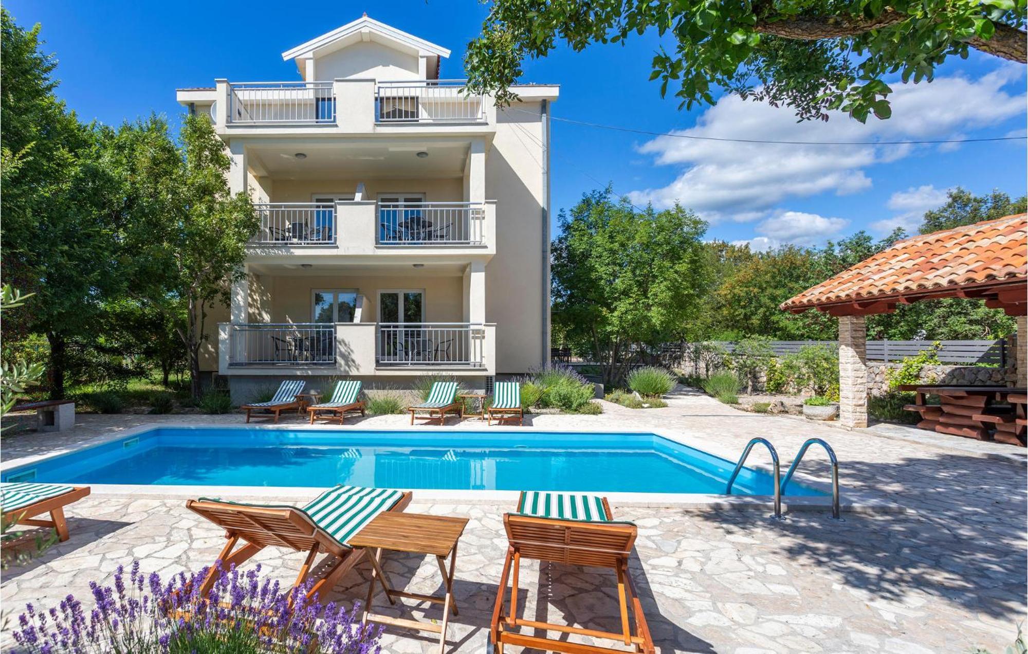 2 Bedroom Beautiful Apartment In Pinezici Pinezići Exterior foto